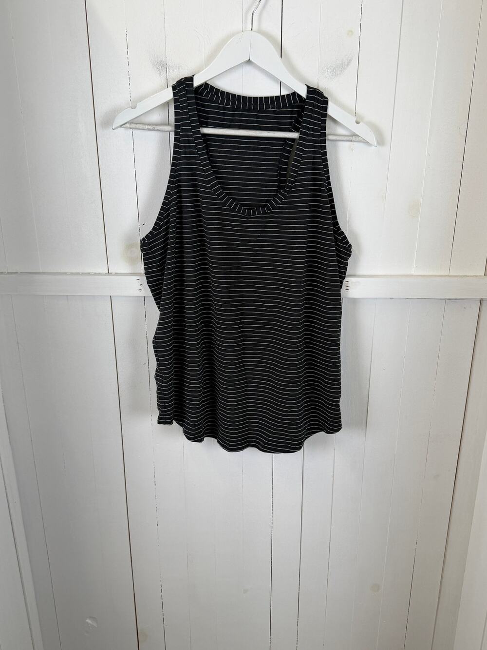 Lululemon Black White Tank Top Women's M Activewear Polyester